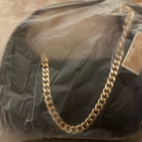 Michael Kors Black PIPER Tote, Shoulder Bag With Chain Accents Pebbled Leather - Picture 12 of 16